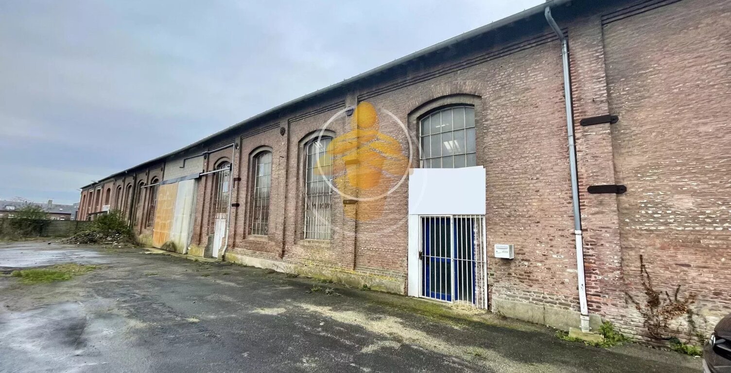 Vente Entrepôt de 2000 M² — photo 1