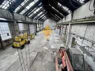 Vente Entrepôt de 2000 M² — photo 4