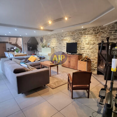 Maison 5 pièces 331500 €