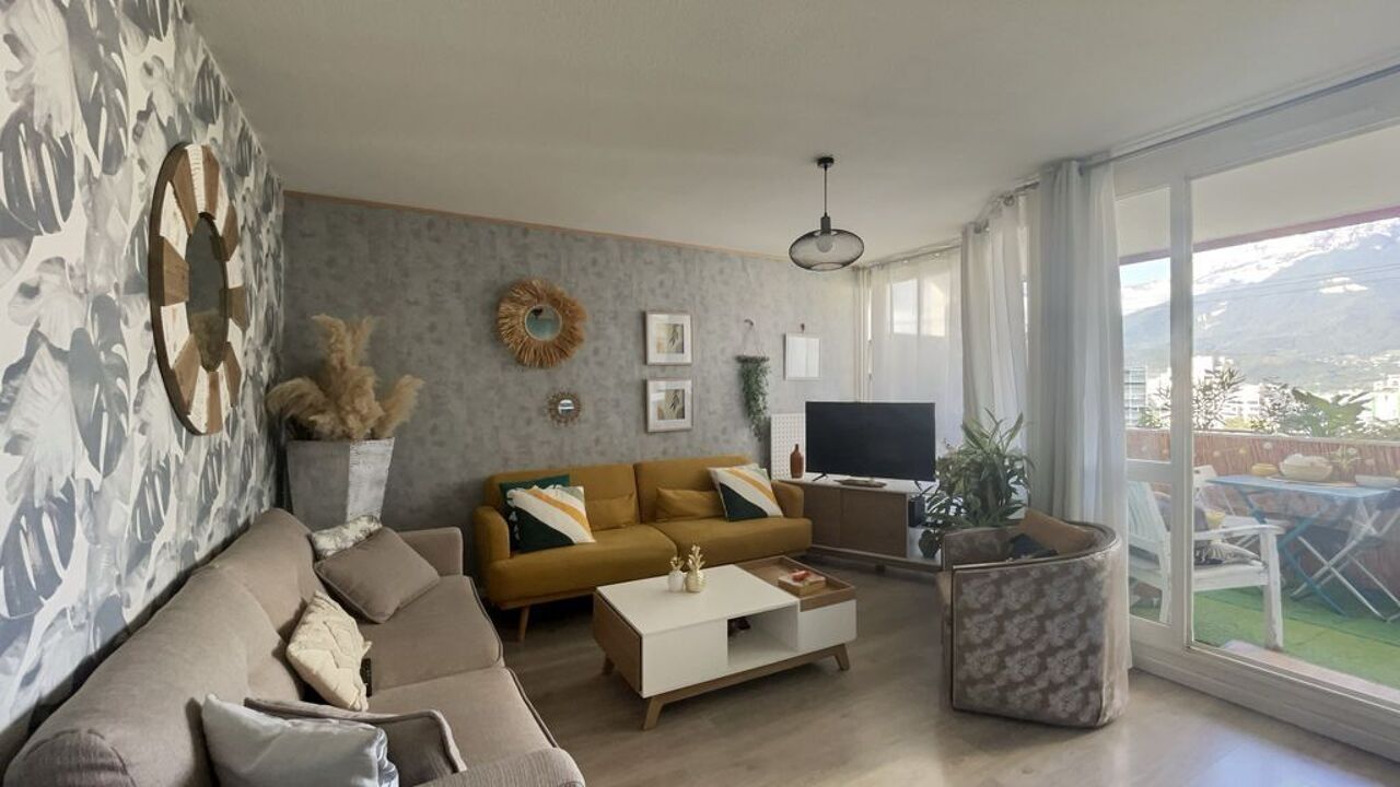 appartement 2 pièces 61 m2 à vendre à Grenoble (38100)