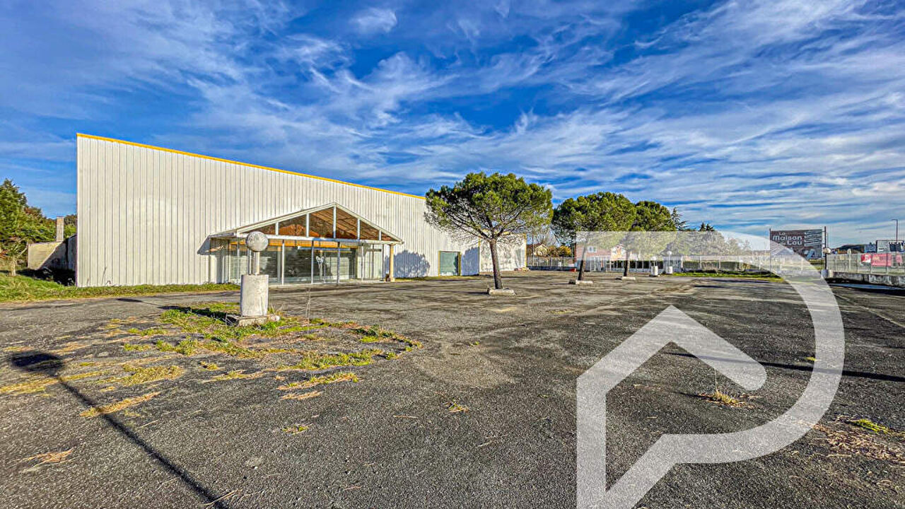 commerce  pièces 3000 m2 à vendre à Auch (32000)