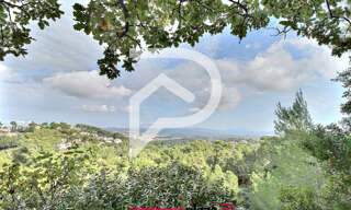 Maison 8 Pièces 114 m² à vendre à Hyères (83400)