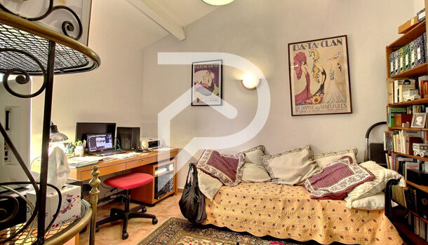 Villa / Maison 8 pièces  à vendre Hyères 83400