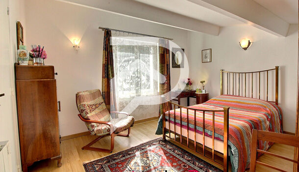 Villa / Maison 8 pièces  à vendre Hyères 83400