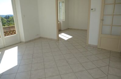 location appartement 610 € CC /mois à proximité de Saint-Sernin (07200)