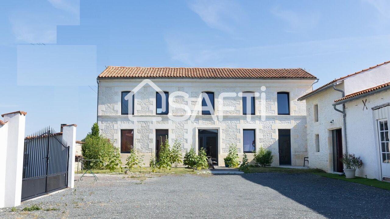 maison 10 pièces 280 m2 à vendre à Asnières-la-Giraud (17400)