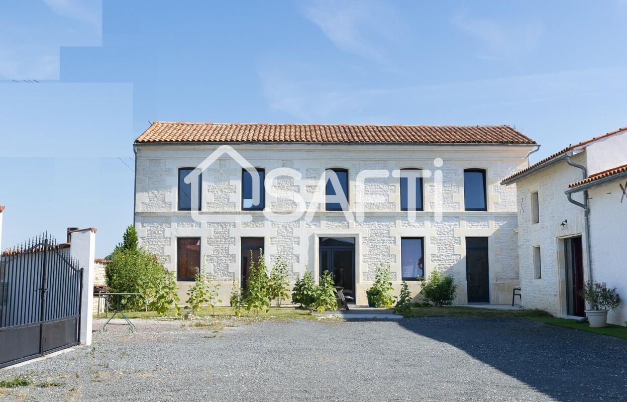 maison 10 pièces 280 m2 à vendre à Asnières-la-Giraud (17400)