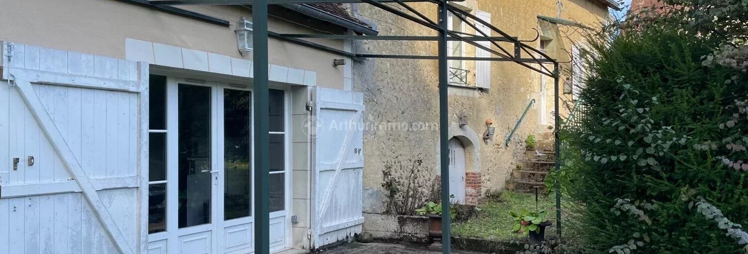 Maison 5 Pièces 161 m² à vendre à Saint-Georges-de-la-Couée (72150)