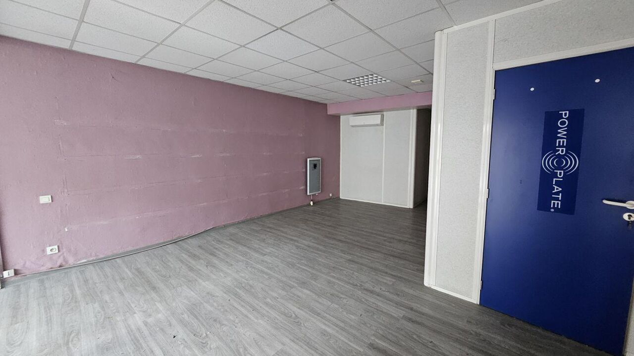 commerce 5 pièces 51 m2 à vendre à Bagnols-sur-Cèze (30200)