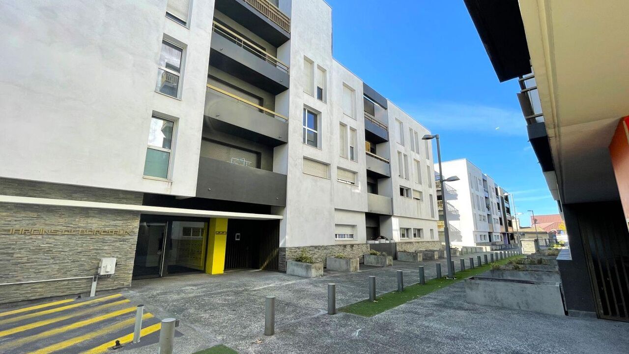 appartement 2 pièces 42 m2 à vendre à Bordeaux (33100)