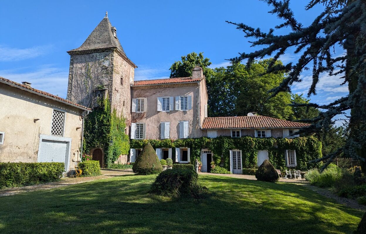 maison 10 pièces 410 m2 à vendre à Saint-Girons (09200)