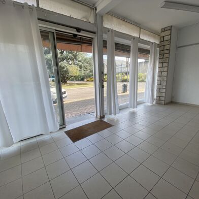 Commerce  88000 €