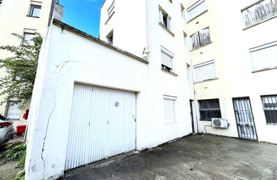 location garage 130 € CC /mois à proximité de Sallebœuf (33370)