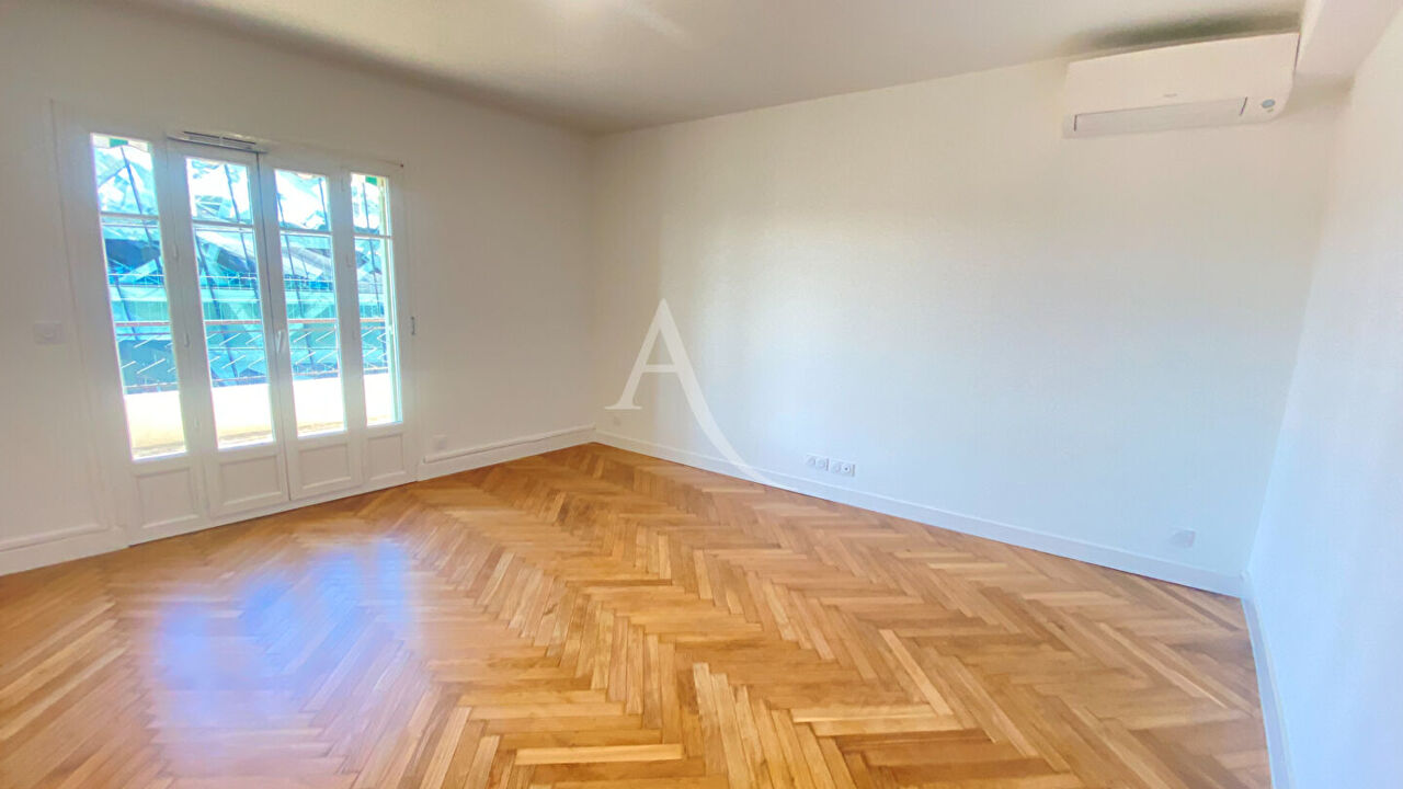 appartement 3 pièces 73 m2 à louer à Nice (06000)