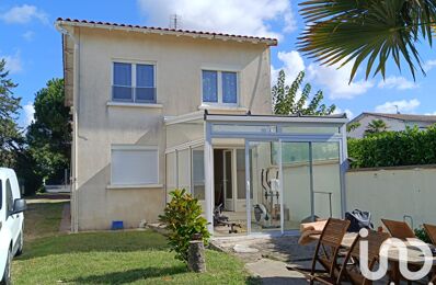 vente maison 384 500 € à proximité de Saint-Vivien-de-Médoc (33590)