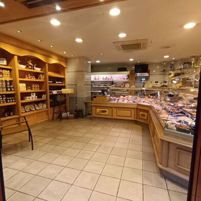 Commerce  219000 €