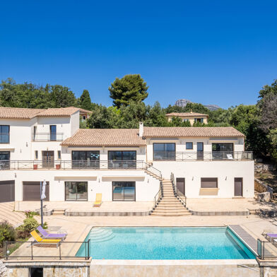 Maison 10 pièces 1790000 €