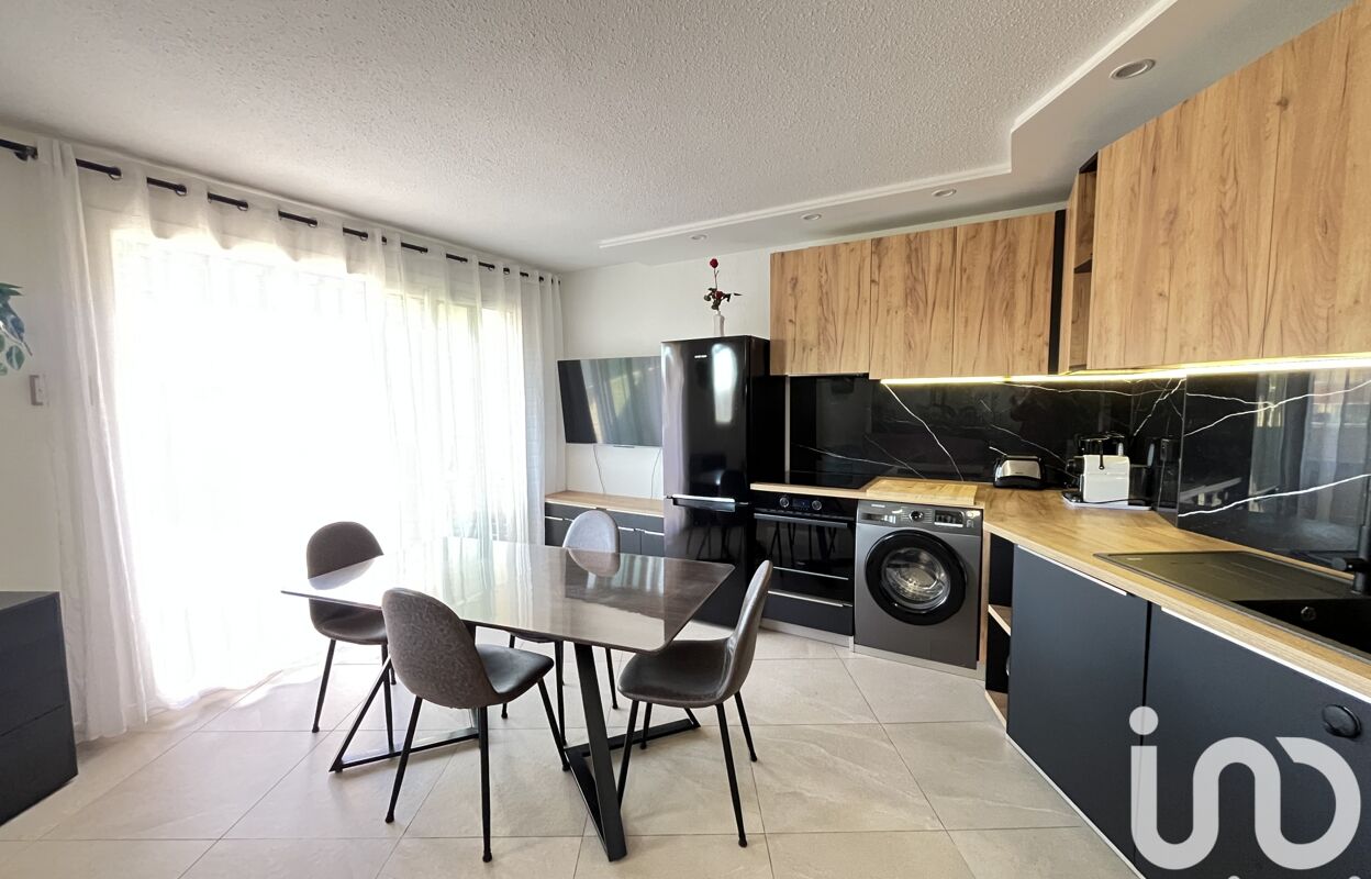 appartement 2 pièces 41 m2 à vendre à Fréjus (83600)