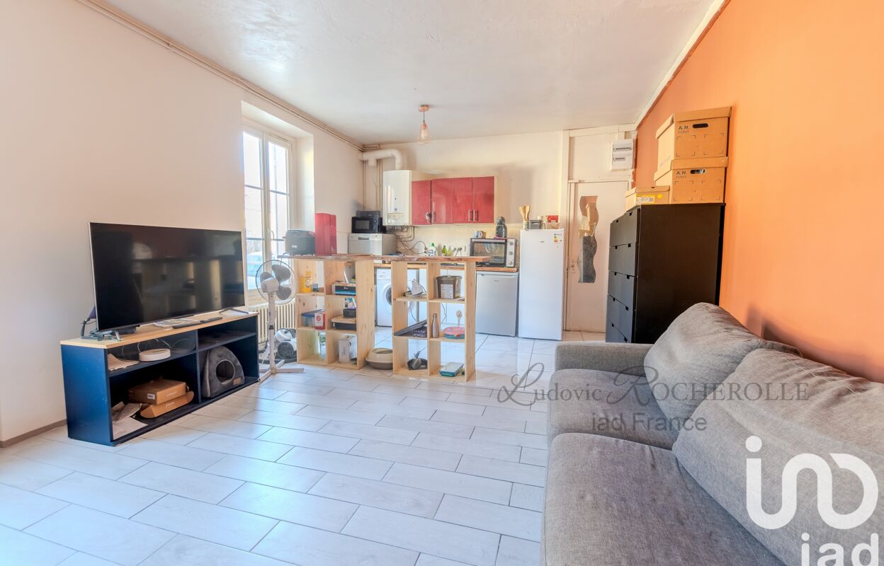 appartement 2 pièces 37 m2 à vendre à Corbeil-Essonnes (91100)