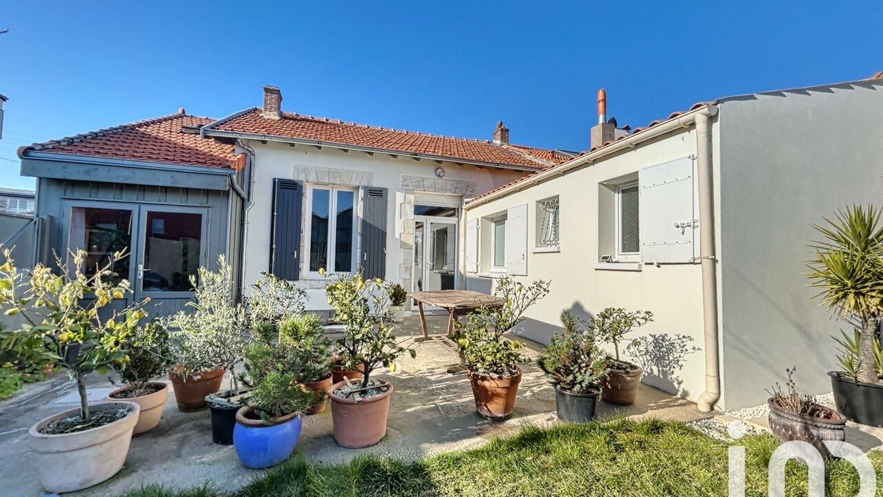 maison 3 pièces 63 m2 à vendre à La Rochelle (17000)