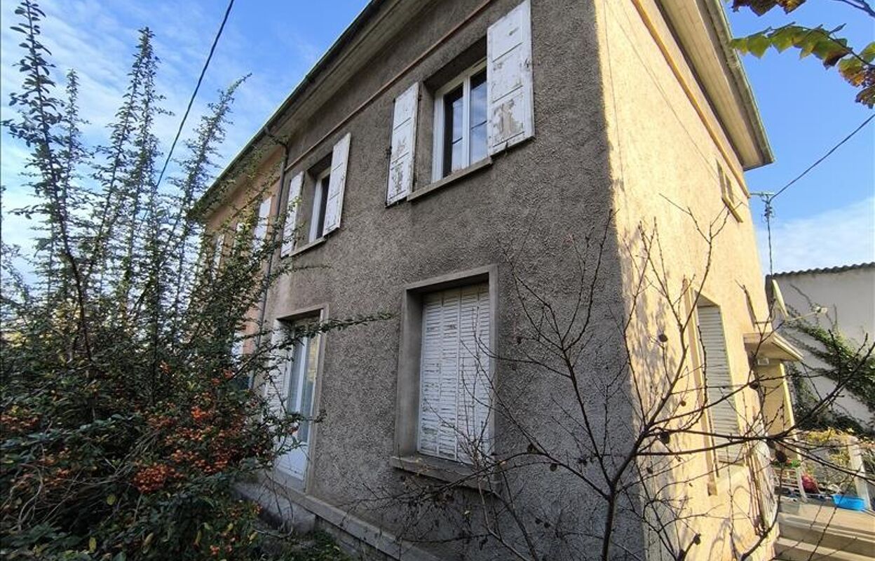 maison 4 pièces 106 m2 à vendre à Figeac (46100)