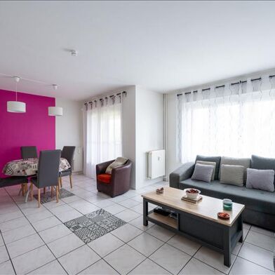 Appartement 5 pièces 231500 €