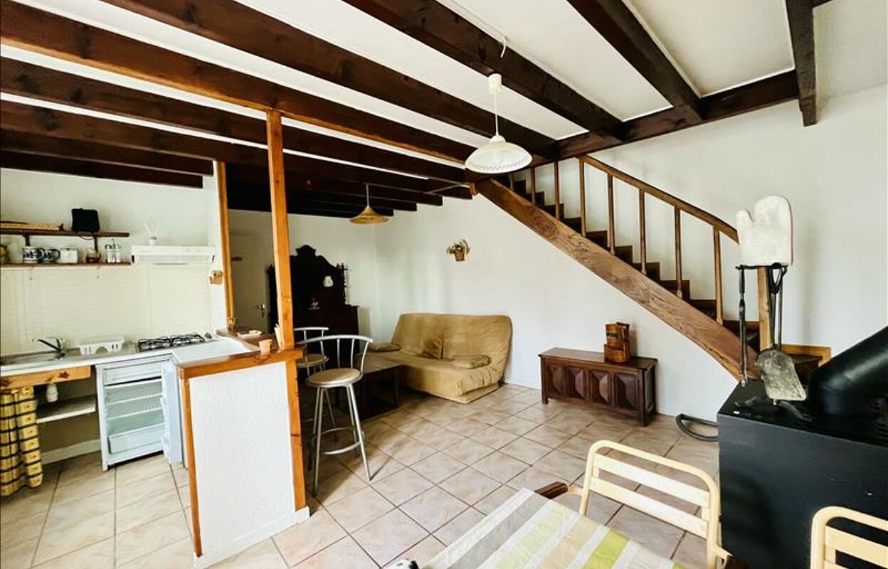 maison 2 pièces 48 m2 à vendre à Confolens (16500)