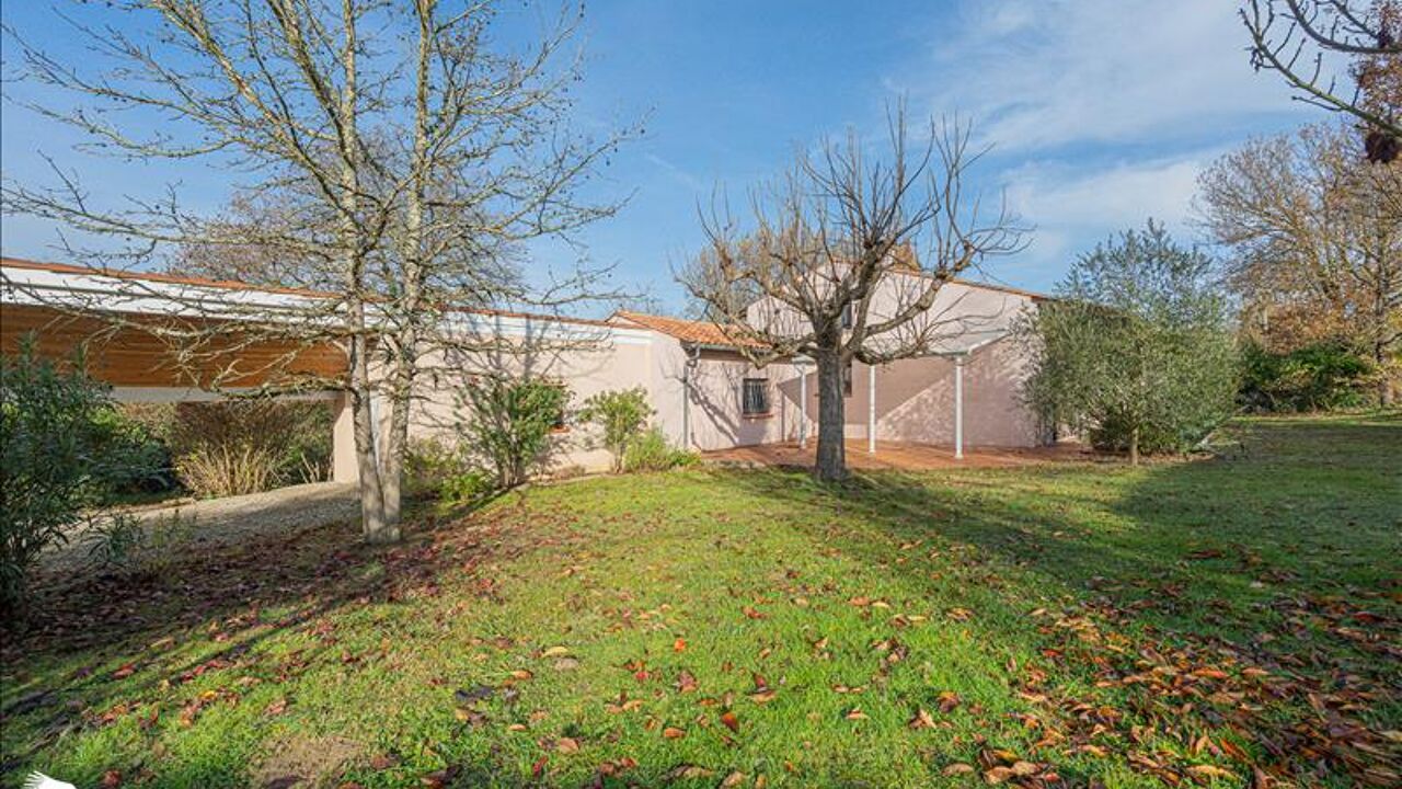 maison 6 pièces 111 m2 à vendre à Montaigut-sur-Save (31530)