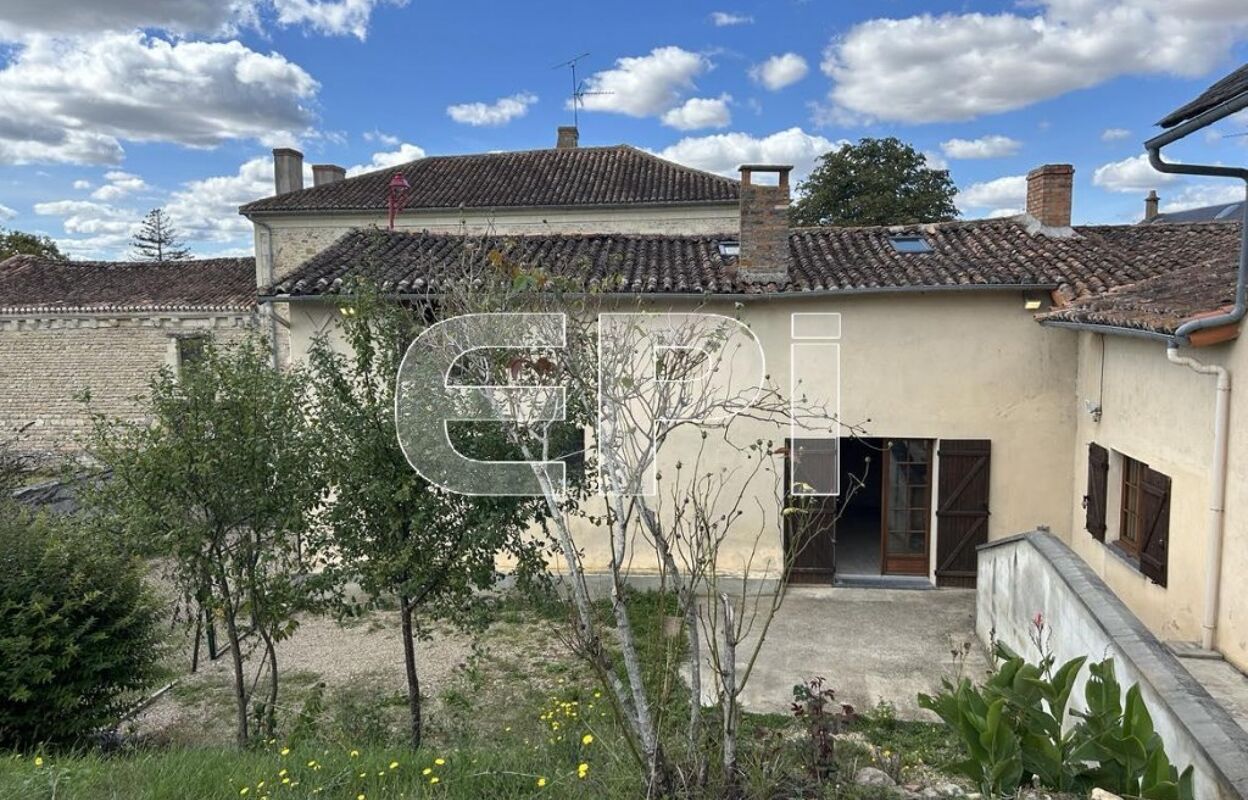 maison 4 pièces 94 m2 à vendre à Moncontour (86330)