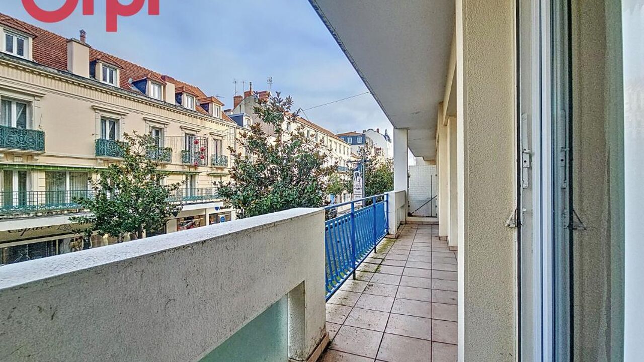 appartement 2 pièces 53 m2 à vendre à Vichy (03200)