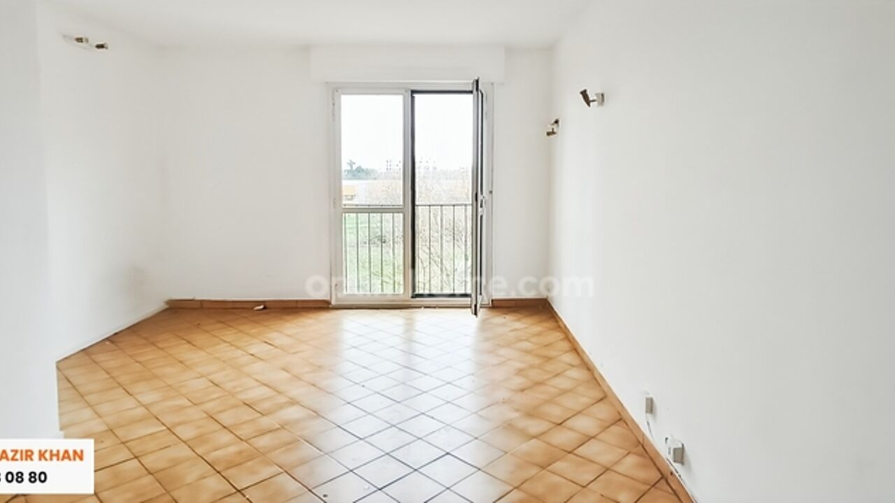 appartement 3 pièces 56 m2 à vendre à Grigny (91350)