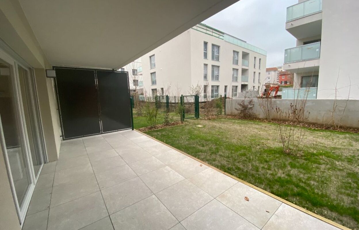 appartement 2 pièces 65 m2 à louer à Villeurbanne (69100)