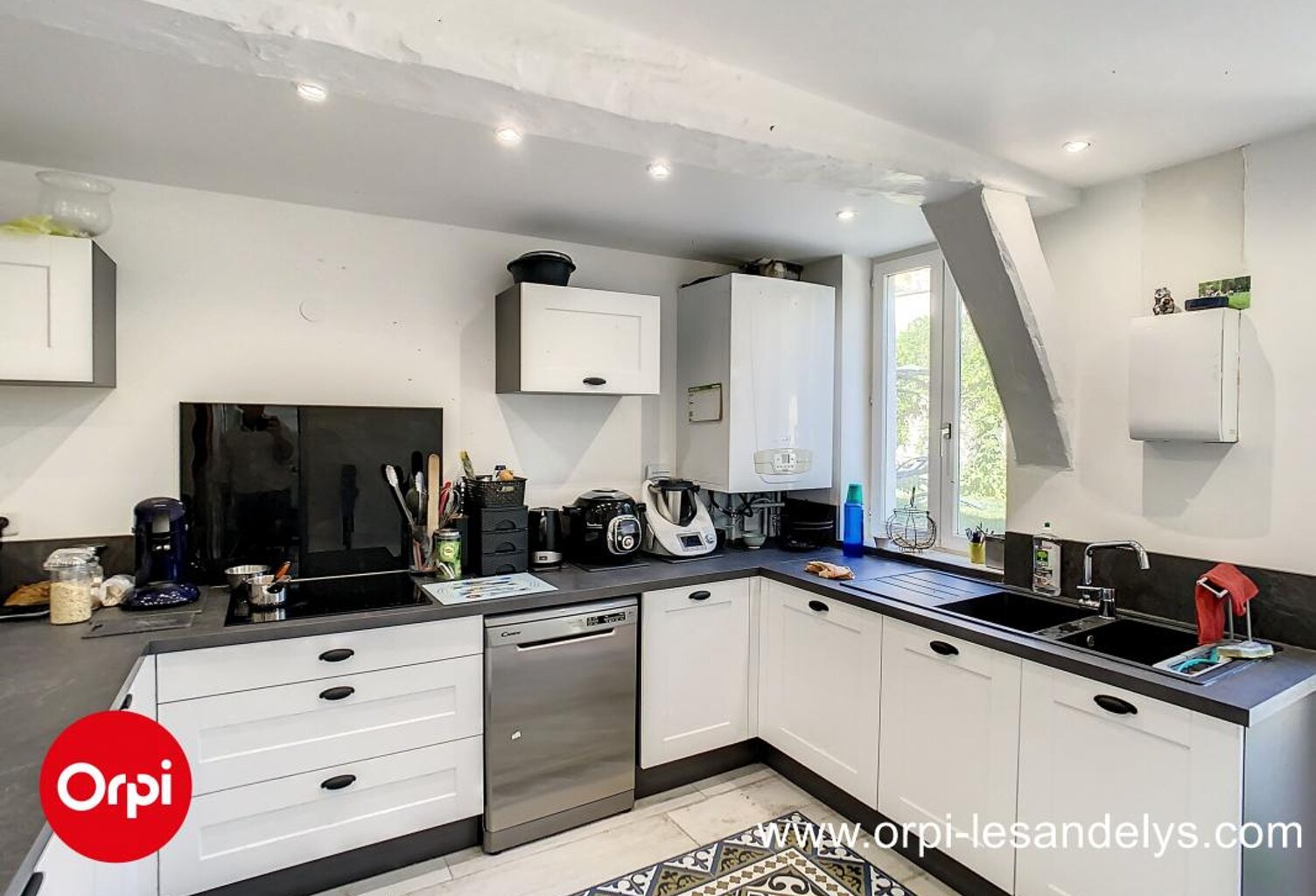 Maison anciennne -  210 m² - Quartier historique du Petit Andely. Proche Seine — photo 1