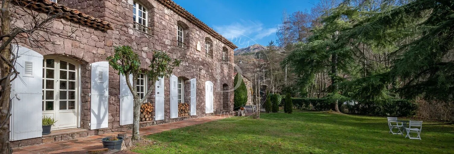 Maison 4 Pièces 162 m² à vendre à Puget-Théniers (06260)