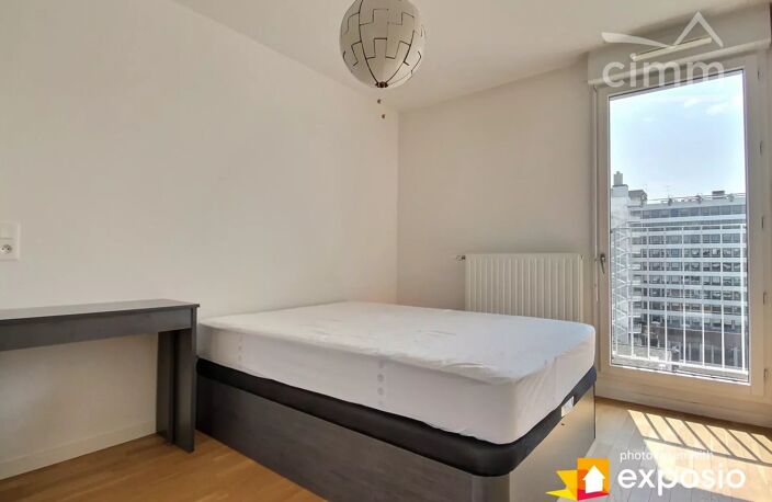 2 pièces meublé idéalement situé dans immeuble de standing — photo 5