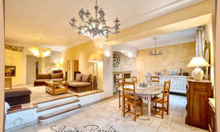 Maison 8 Pièces 320 m² à vendre à Nyons (26110)