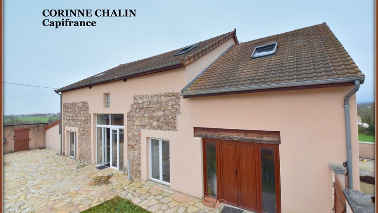 maison 6 pièces 180 m2 à vendre à Saint-Christophe (03120)