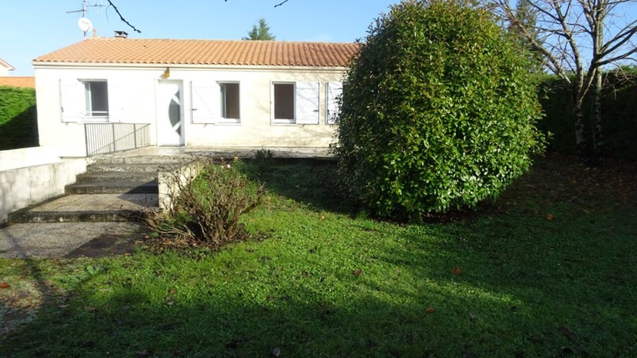 maison 4 pièces 86 m2 à vendre à Brie (16590)