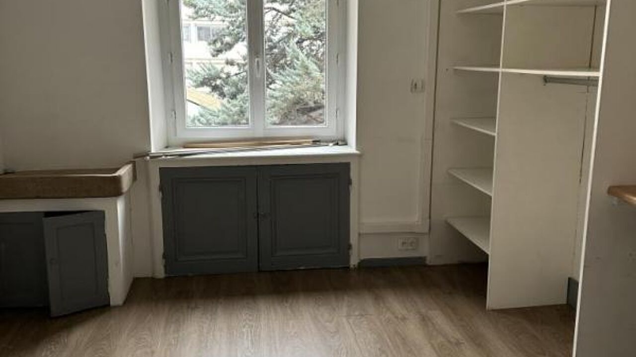 appartement 2 pièces 71 m2 à louer à Lyon 3 (69003)