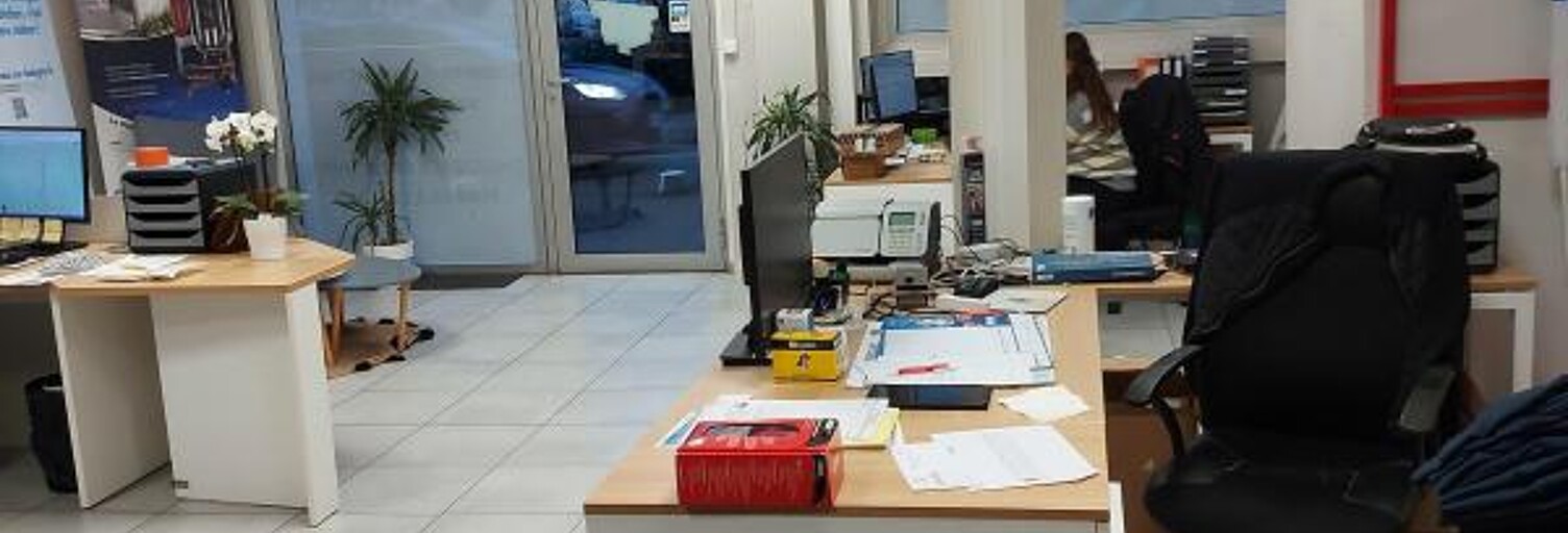 property.type.service   m² à louer à Villefranche-sur-Saône (69400)