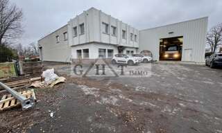 Local industriel  1680 m² à louer à Valenton (94460)