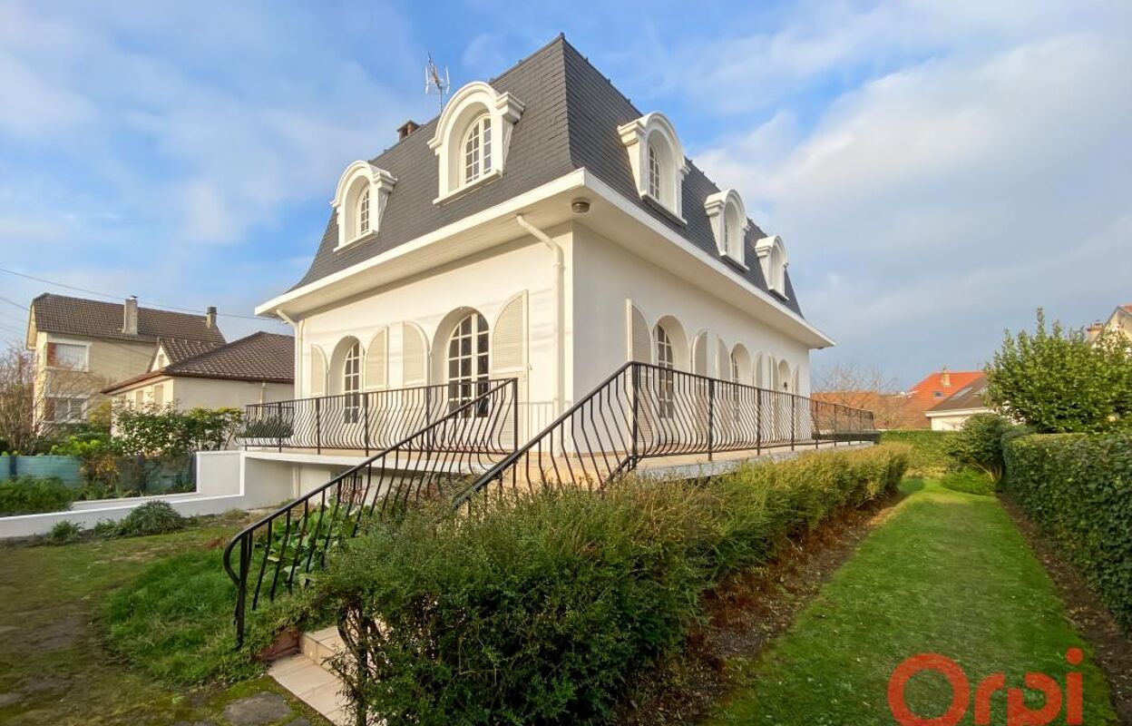 maison 5 pièces 143 m2 à vendre à Ermont (95120)