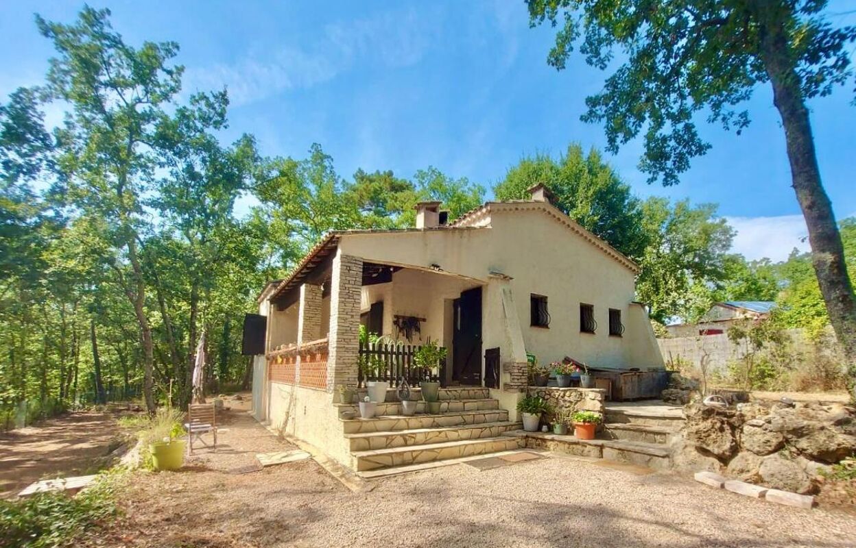 maison 3 pièces 52 m2 à vendre à Saint-Paul-en-Forêt (83440)