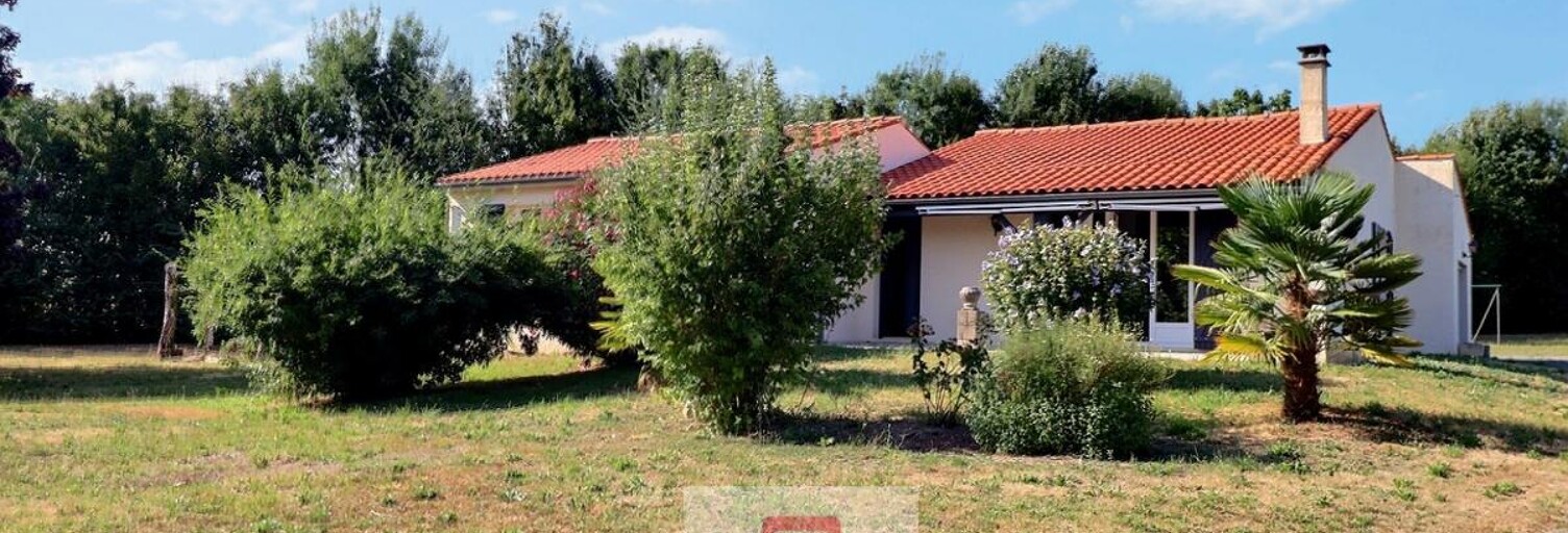 Maison 5 Pièces 100 m² à vendre à Tonnay-Boutonne (17380)