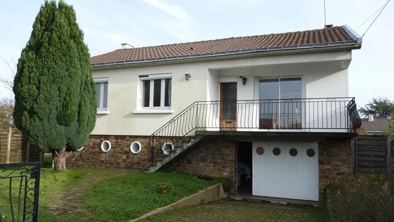 maison 4 pièces 103 m2 à vendre à Saint-Macaire-en-Mauges (49450)