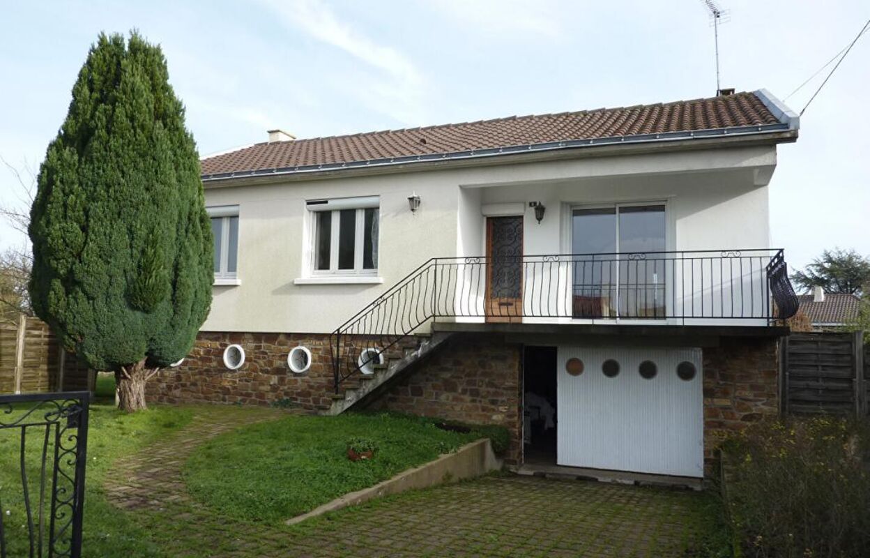 maison 4 pièces 103 m2 à vendre à Saint-Macaire-en-Mauges (49450)