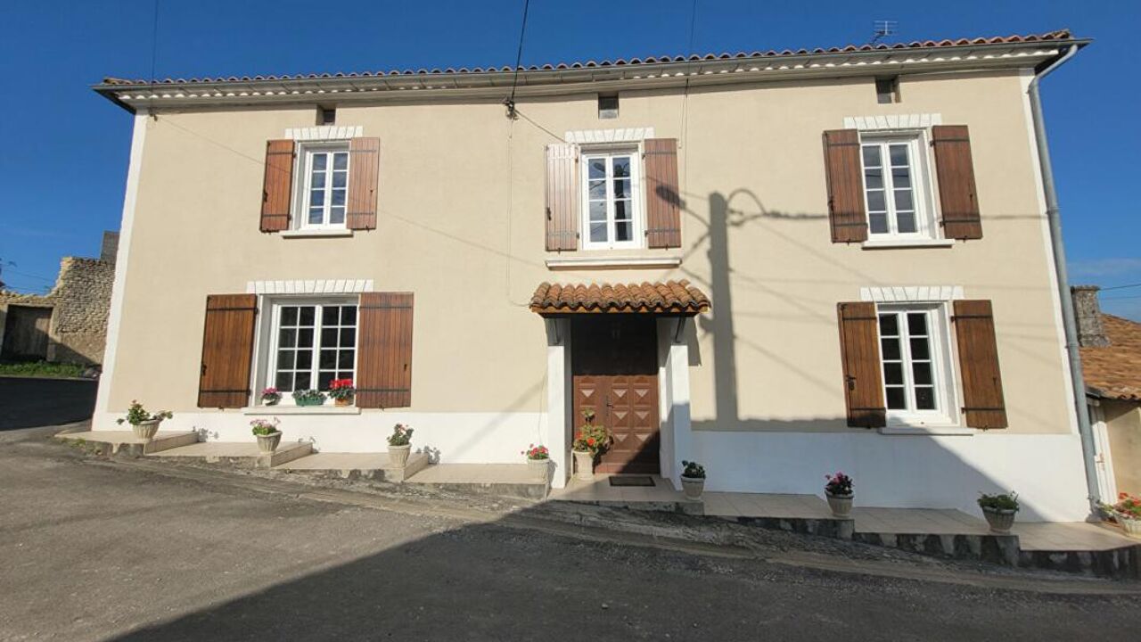 maison 5 pièces 177 m2 à vendre à Genac-Bignac (16170)