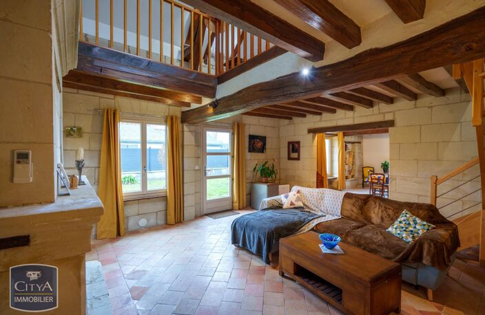 Vente maison 5 pièces 122 m² Varennes-sur-Loire (49730) — photo 2