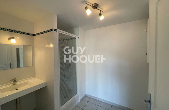 A Louer Appartement T2- 34m2  environ 3ème étages - Ascenceur... — photo 5