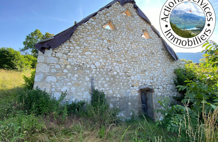 GRANGE EN PIERRE EN RUINE A RECONSTRUIRE — photo 4